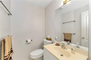 104-288 Eltham Rd