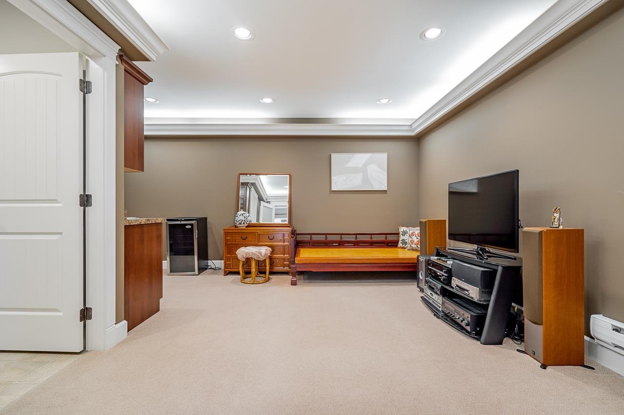4433 Starlight Wy