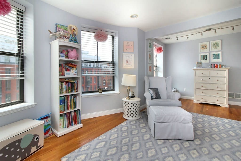 690 Massachusetts Ave, Unit 2