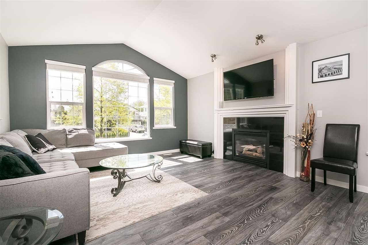 27075 26 Ave