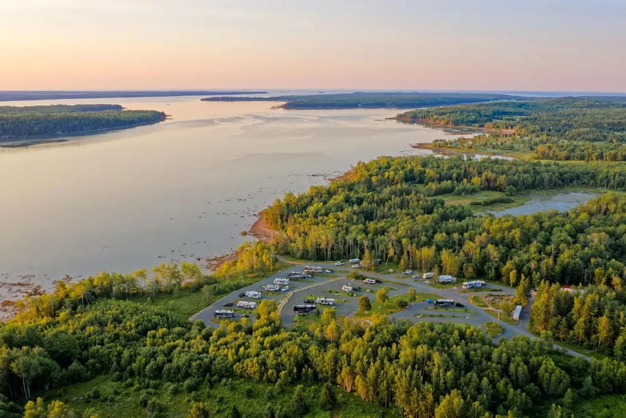 New Listing! 33 Rainbows End Gouldsboro, ME 04607 – $2,300,000
