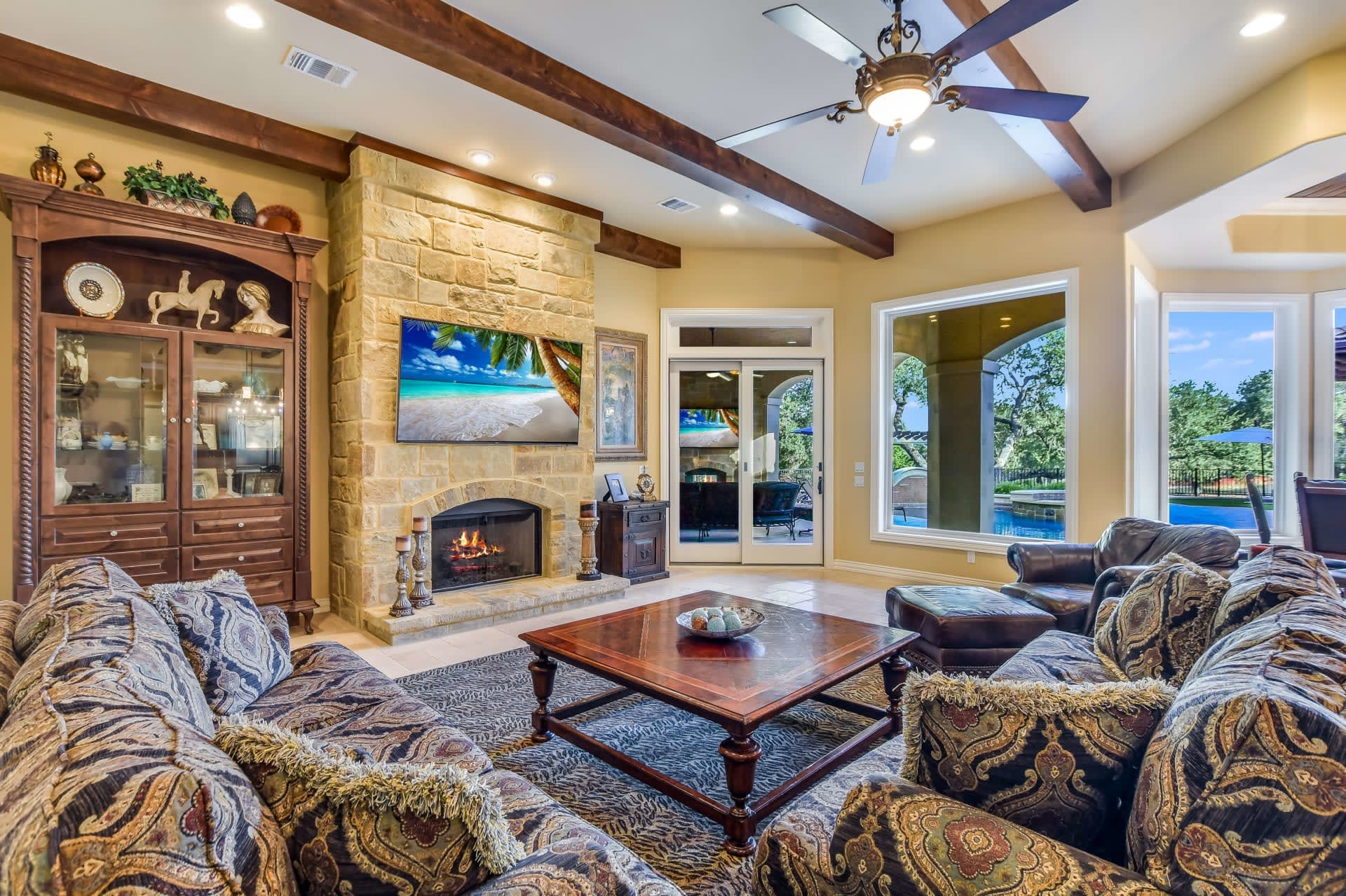 8321 VERDE MESA COVE