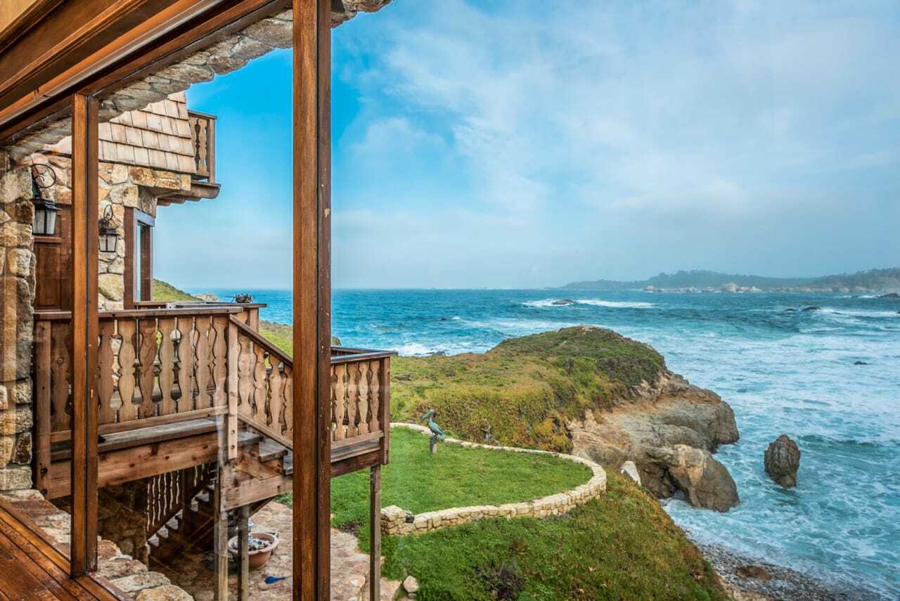 Carmel Highlands Luxury Rental - "Shiprock"