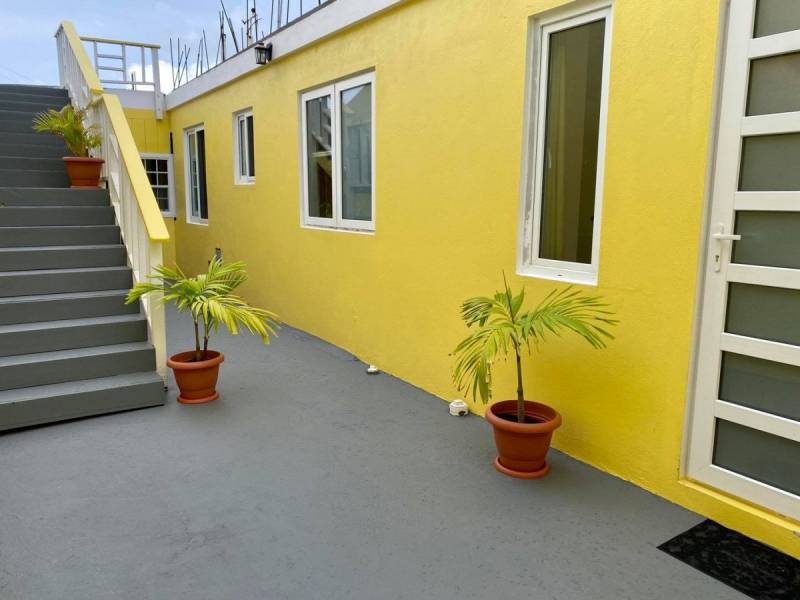 621 3 Bedrooms - Long Trench