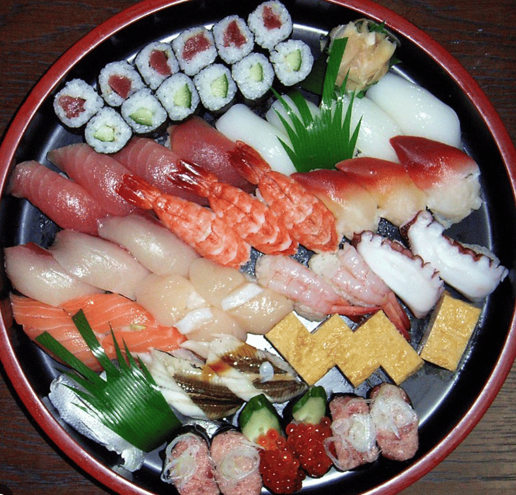 Savoring the Sea: Naples' Top 4 Sushi Sanctuaries