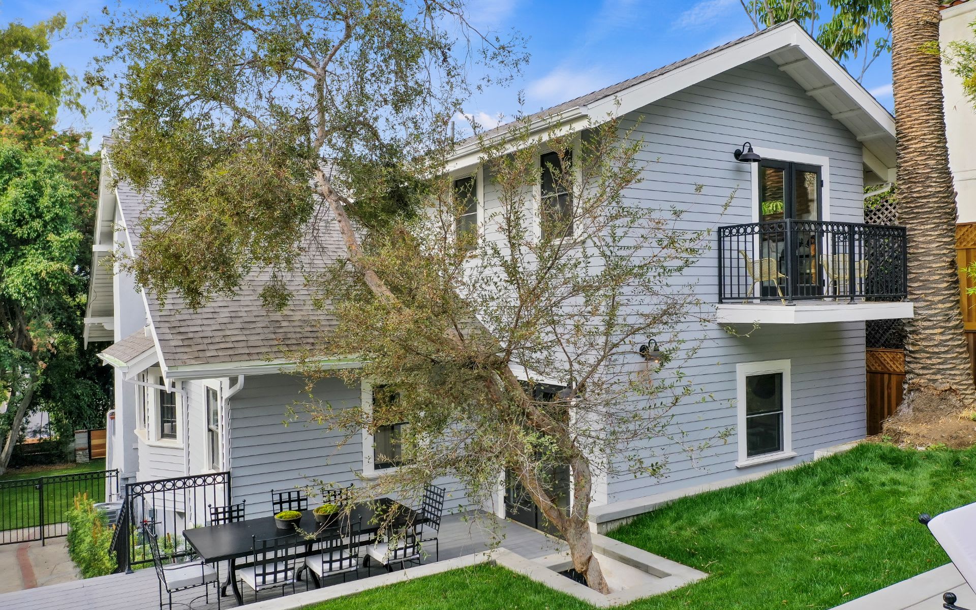  1658 Golden Gate Ave