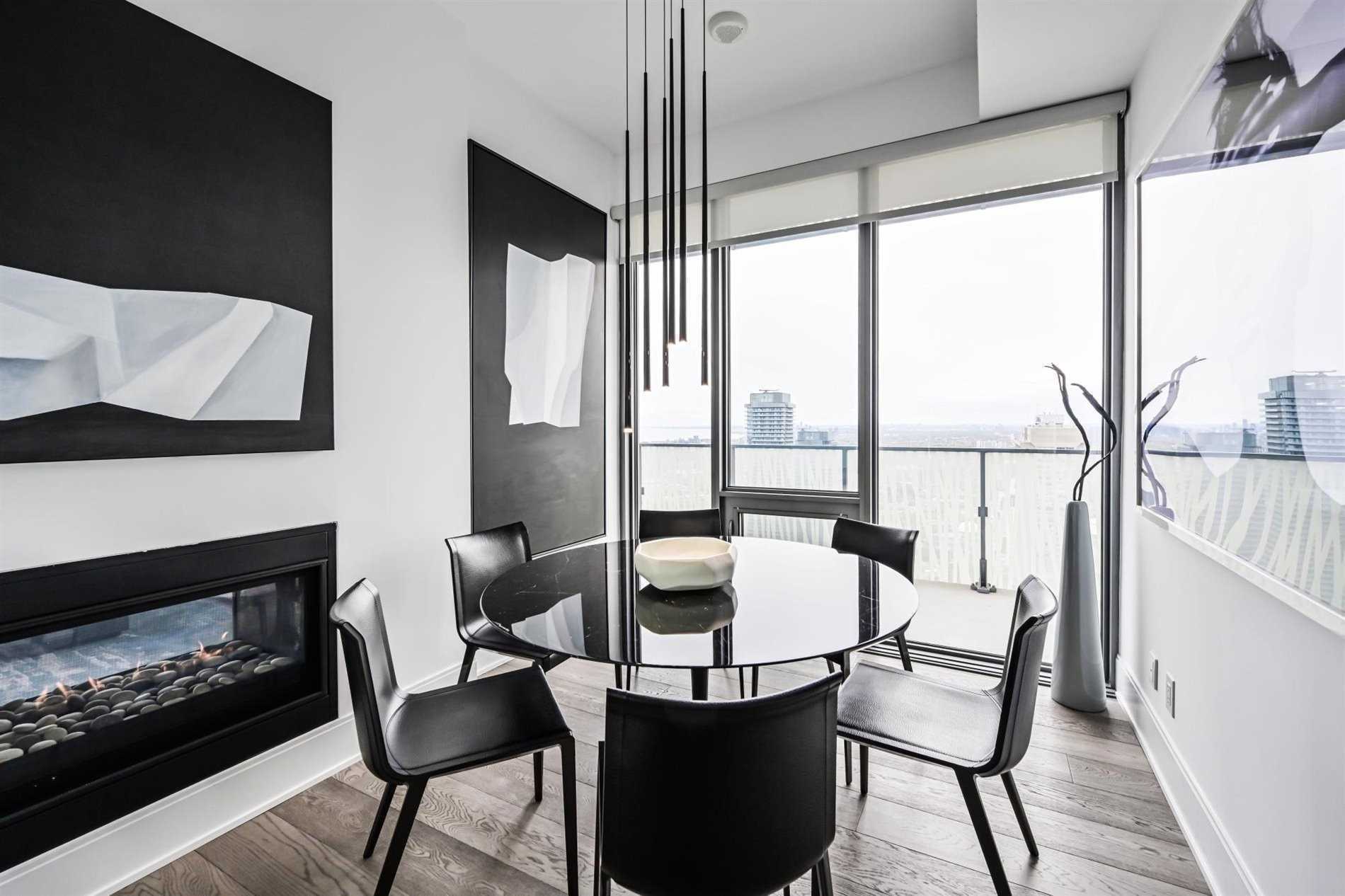 42 Charles St E 5202