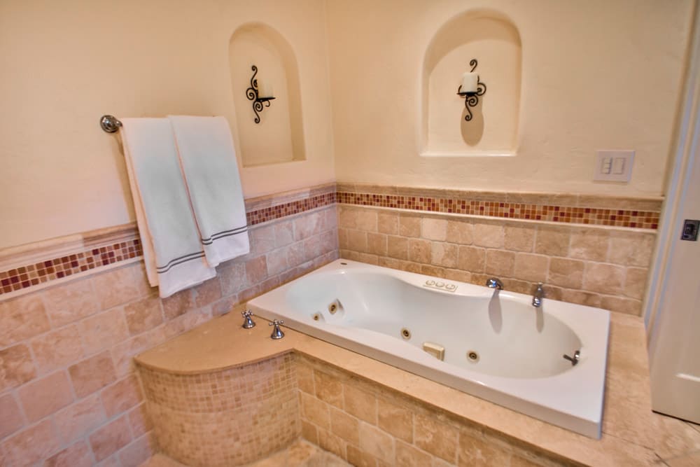 4458 Saint Clair Ave Studio City, CA