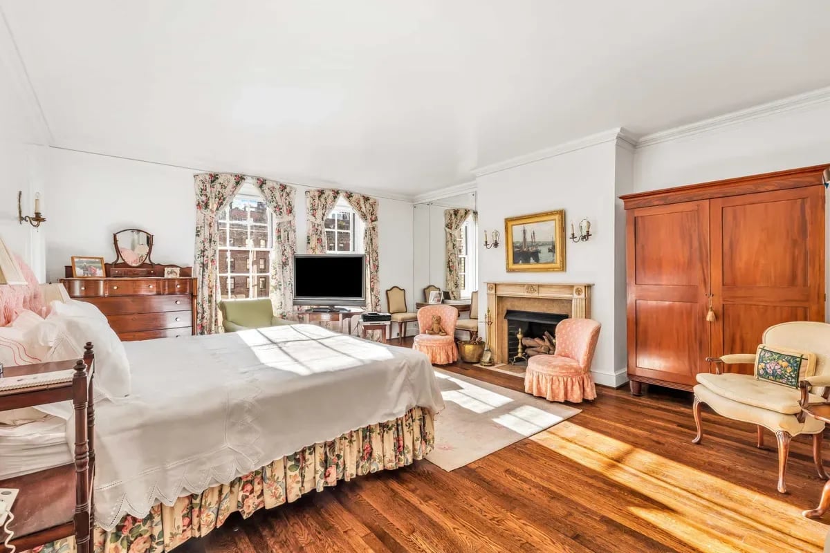 164 East 72nd Street, Unit 9/10C