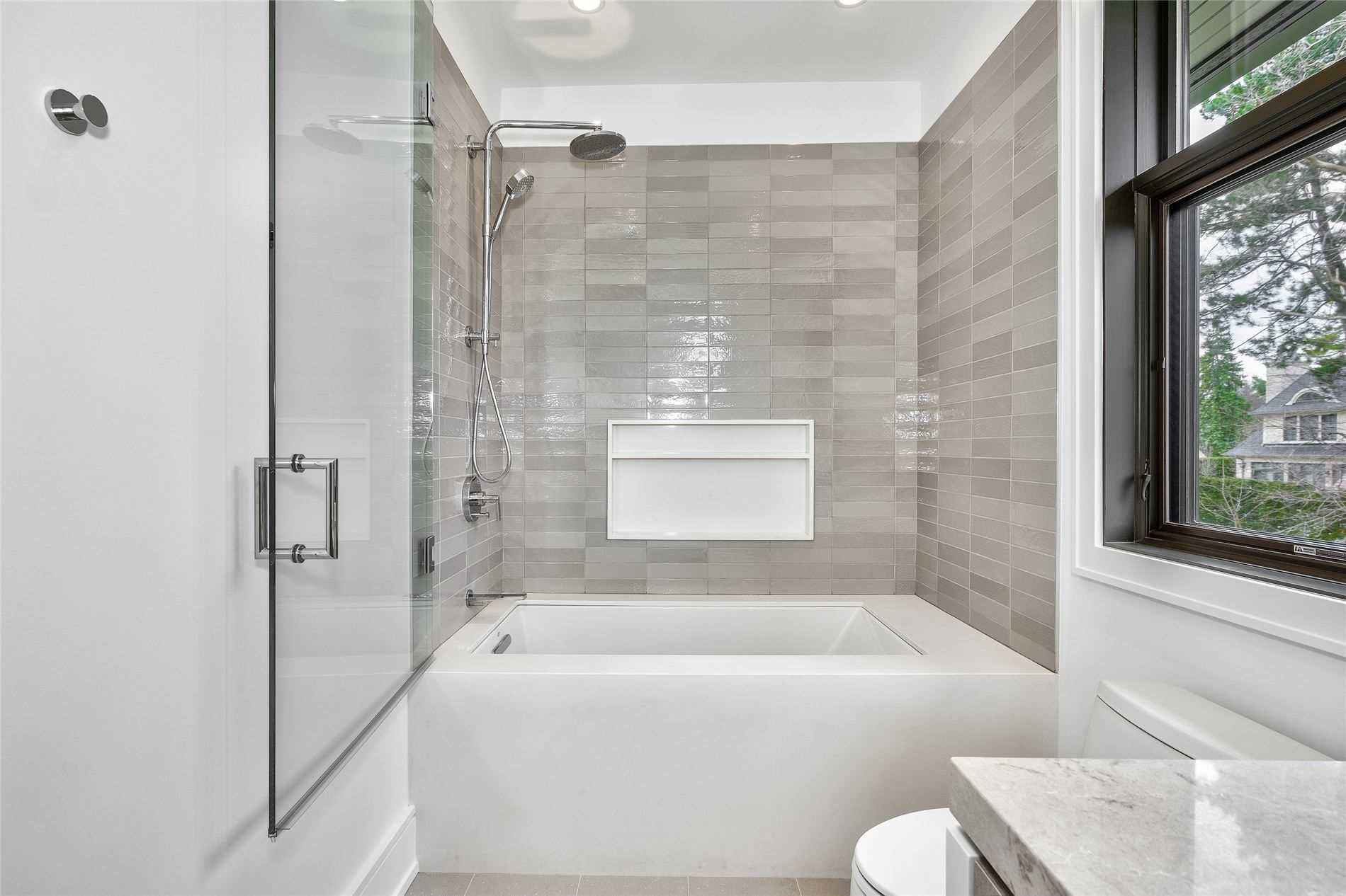 209 Maplewood Rd