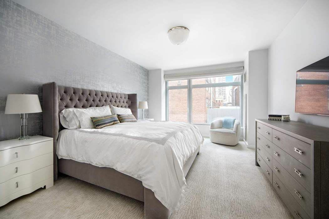 400 East 67th Street Unit 5G