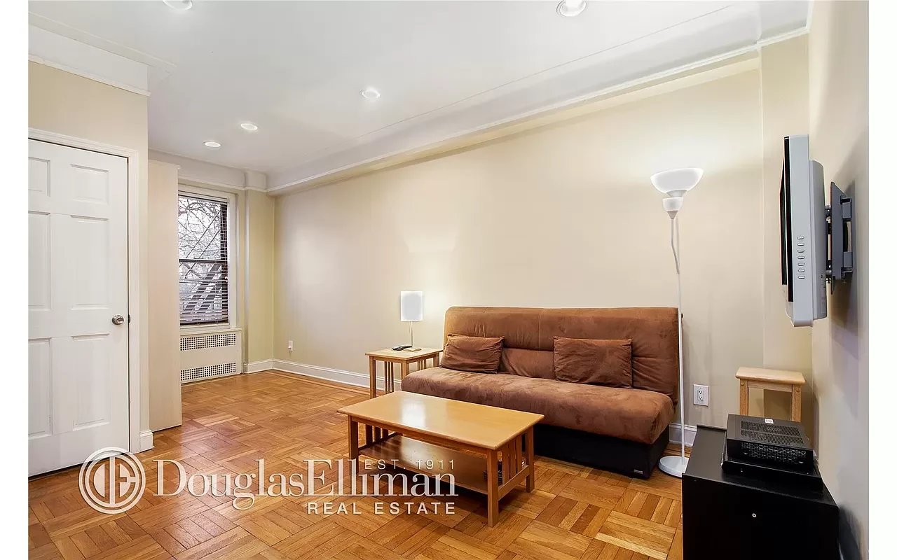 129 West 89th Street Unit: 21