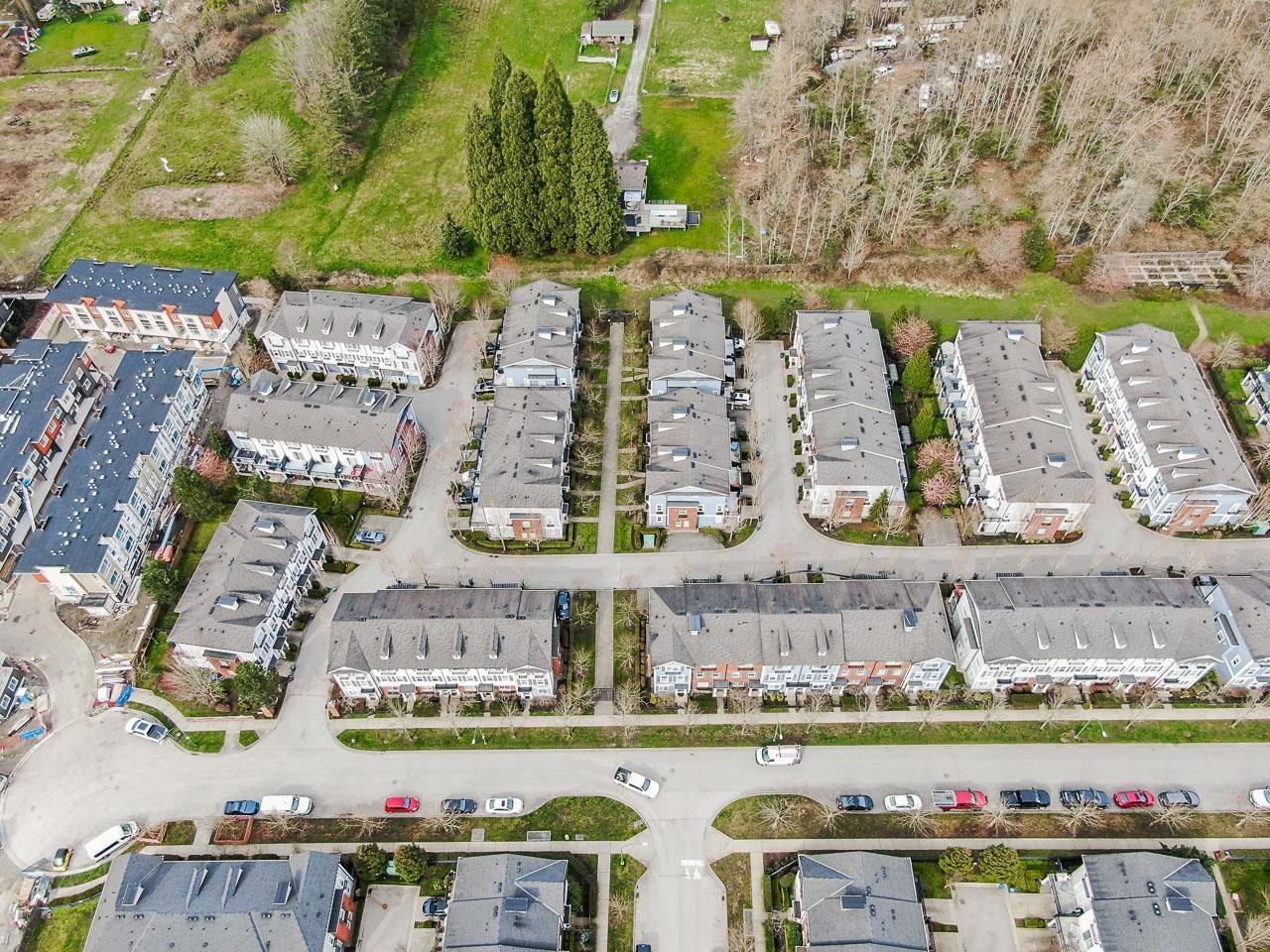 84-18983 72a Ave