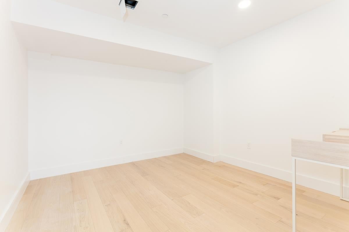 180 Water Street, Apt 1-M