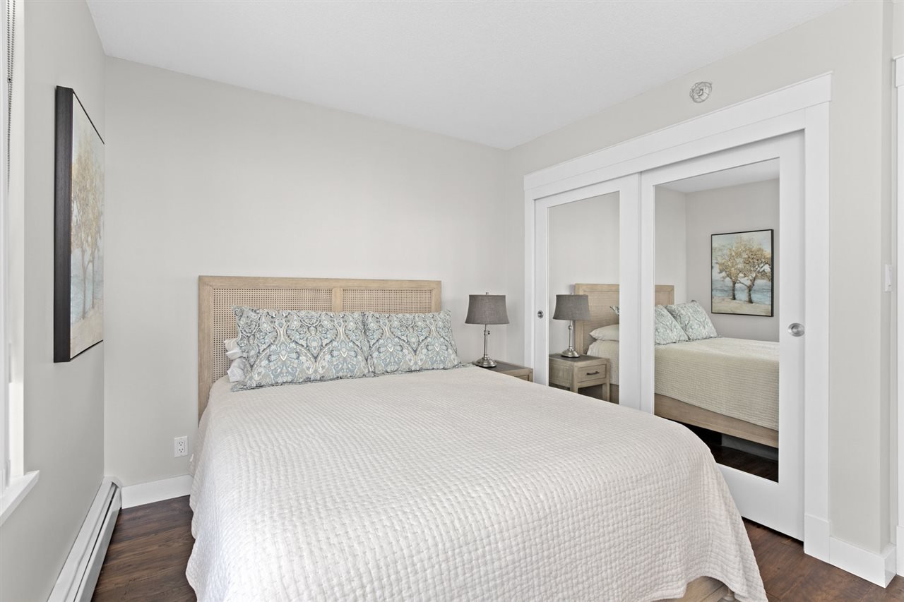 906-1199 Marinaside Crescent, Vancouver