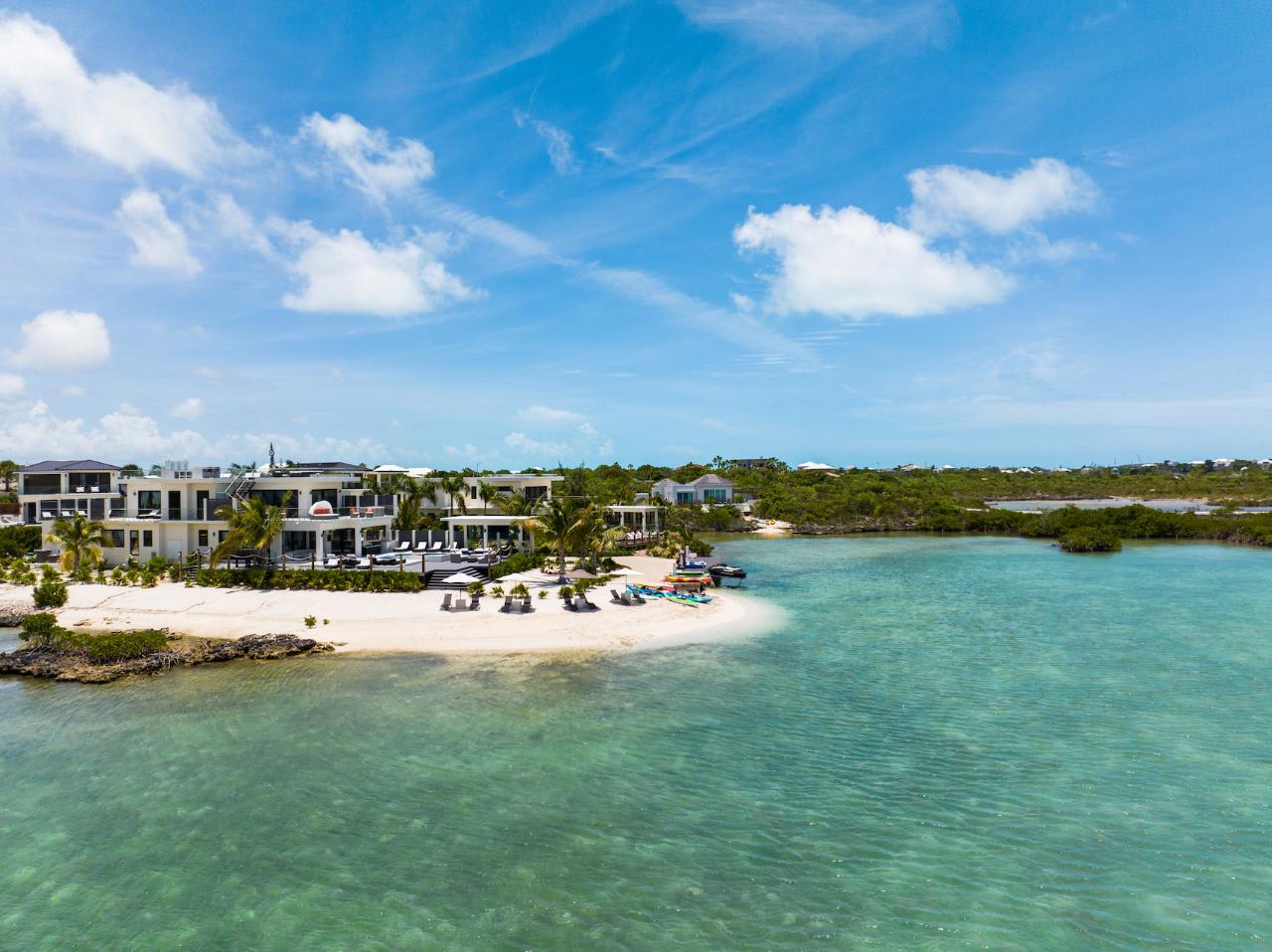 Horizon Beachfront Villa