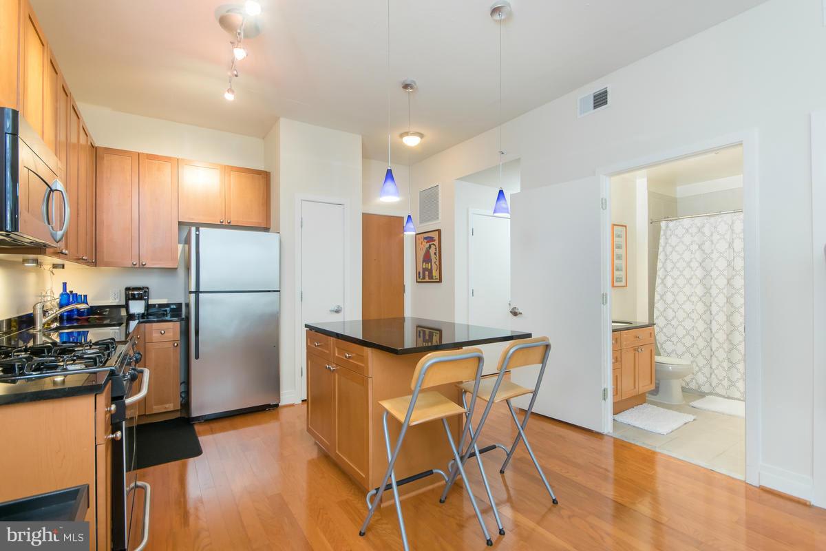 2120 Vermont Ave NW, # 313