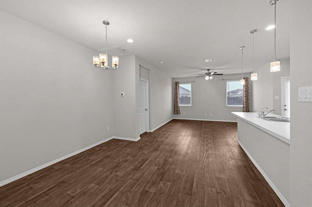 21210 Bellaria Summit Trce