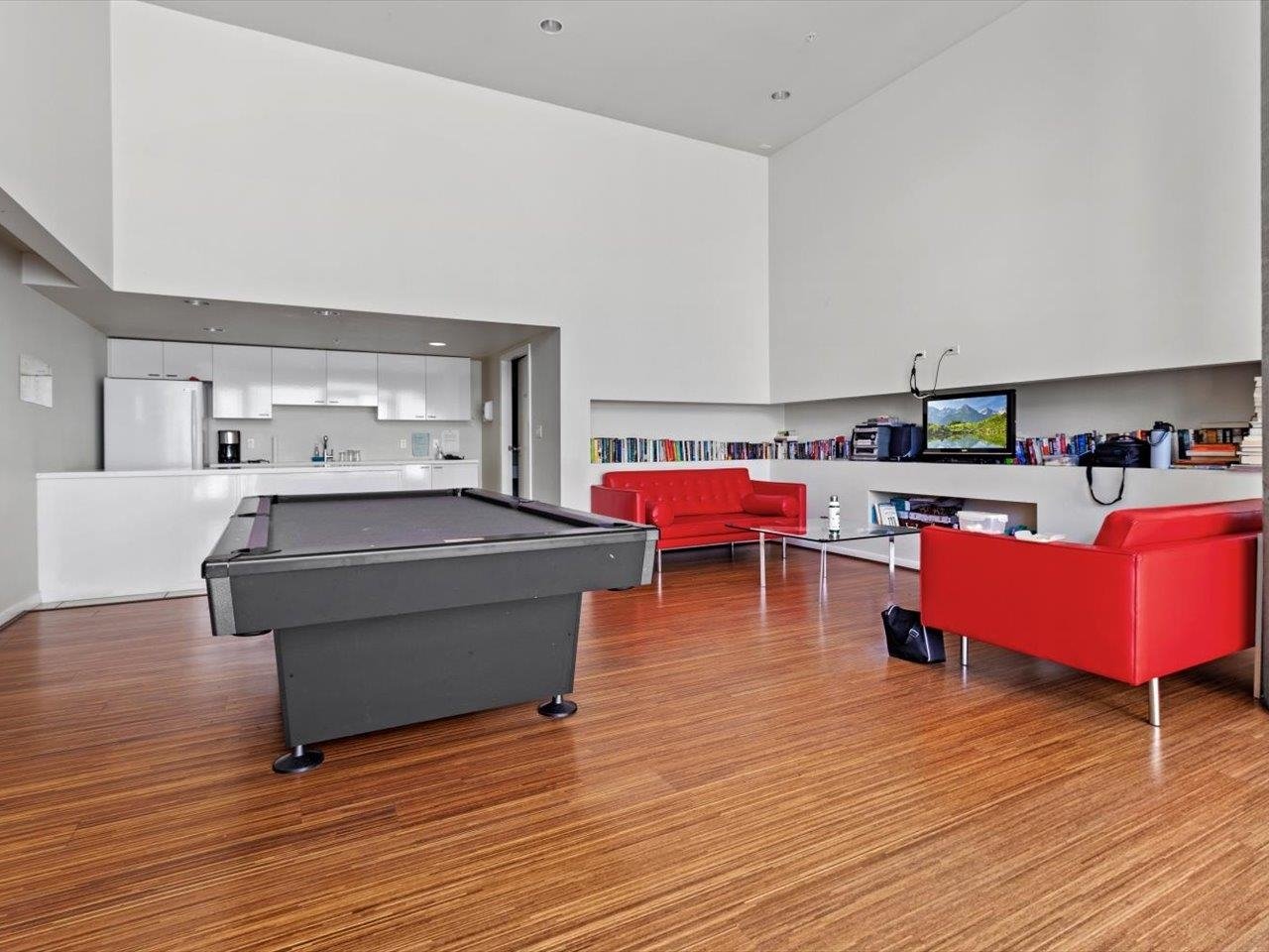 708-328 E 11th Avenue, Vancouver