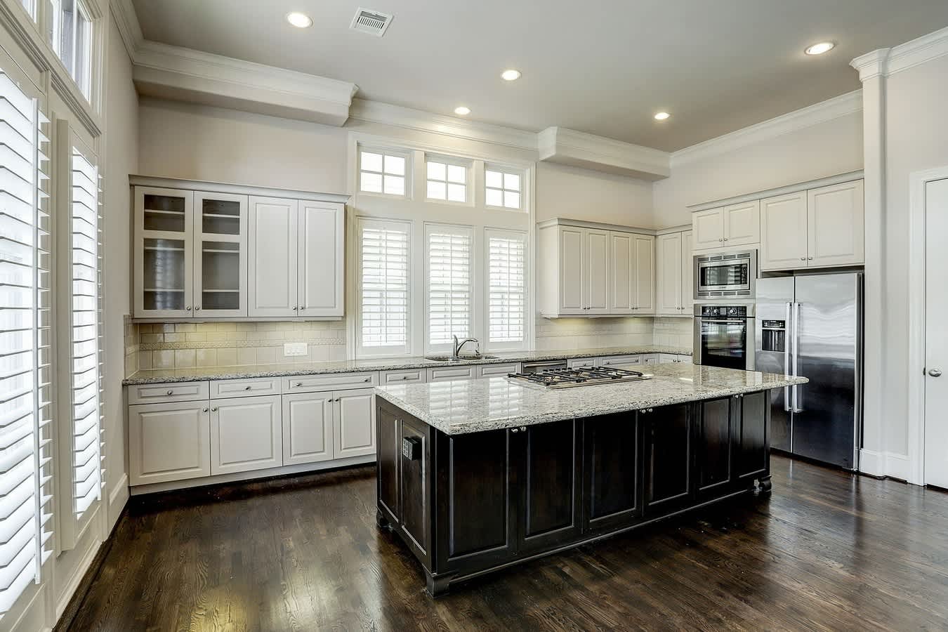 901 Queen Annes Rd