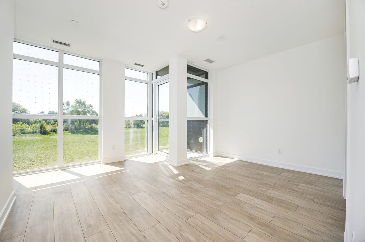 251 Manitoba St Unit: 117