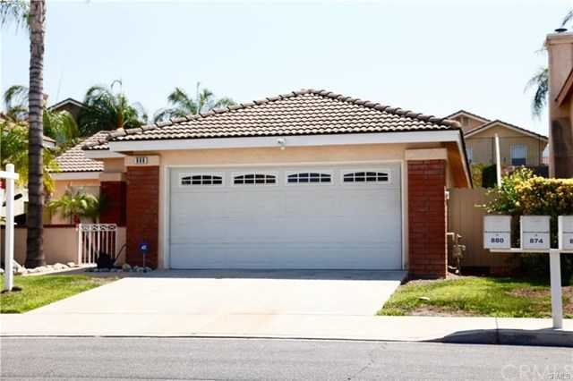880 Autumn Lane