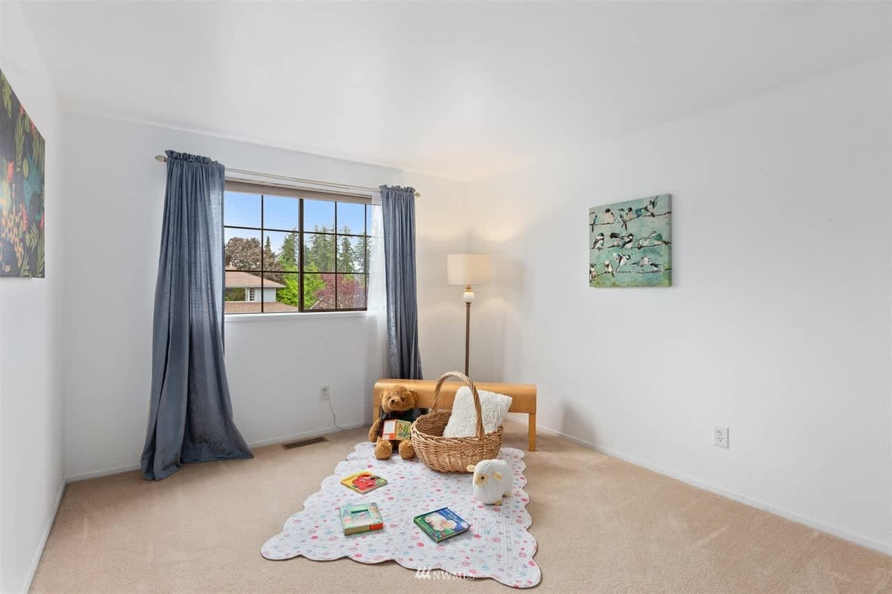 3532 103rd Pl SE