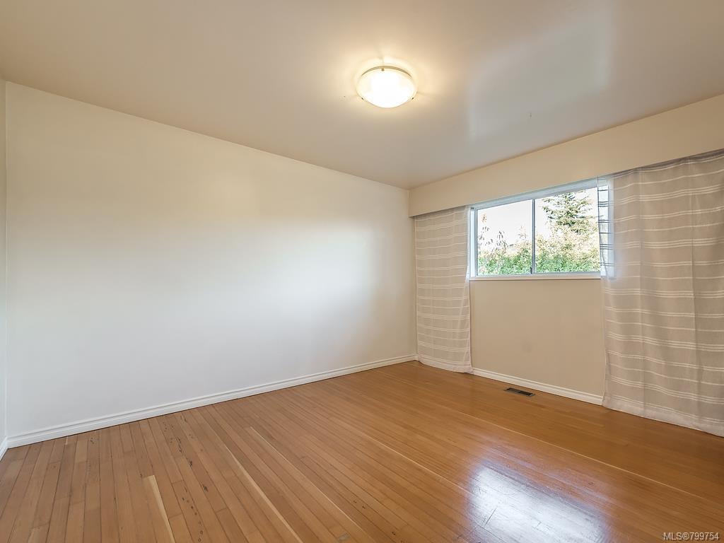 3291 Megaw Pl, Saanich