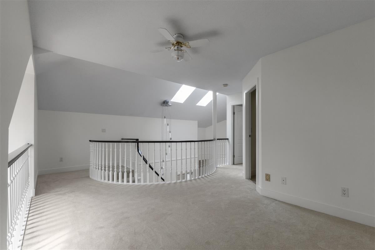 7-7760 Blundell Rd
