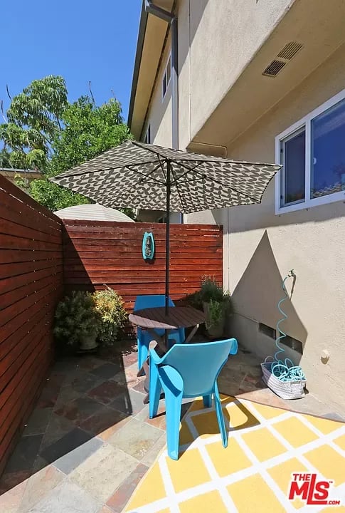 11138 Aqua Vista St #24