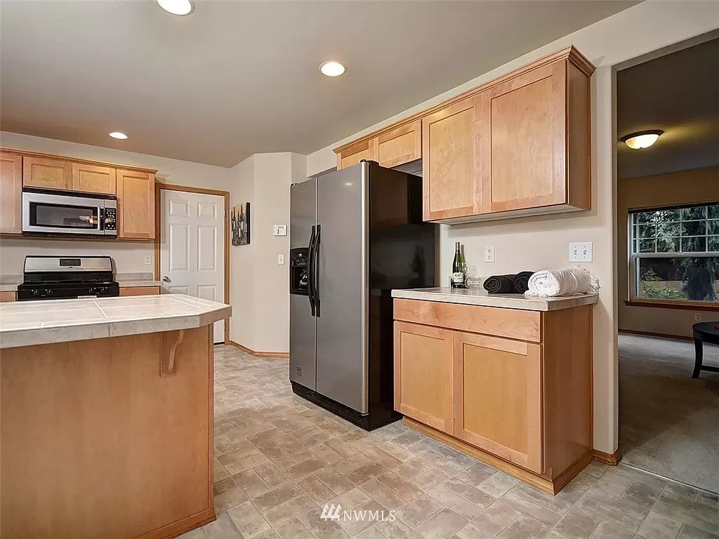 3421 159th St SW #11