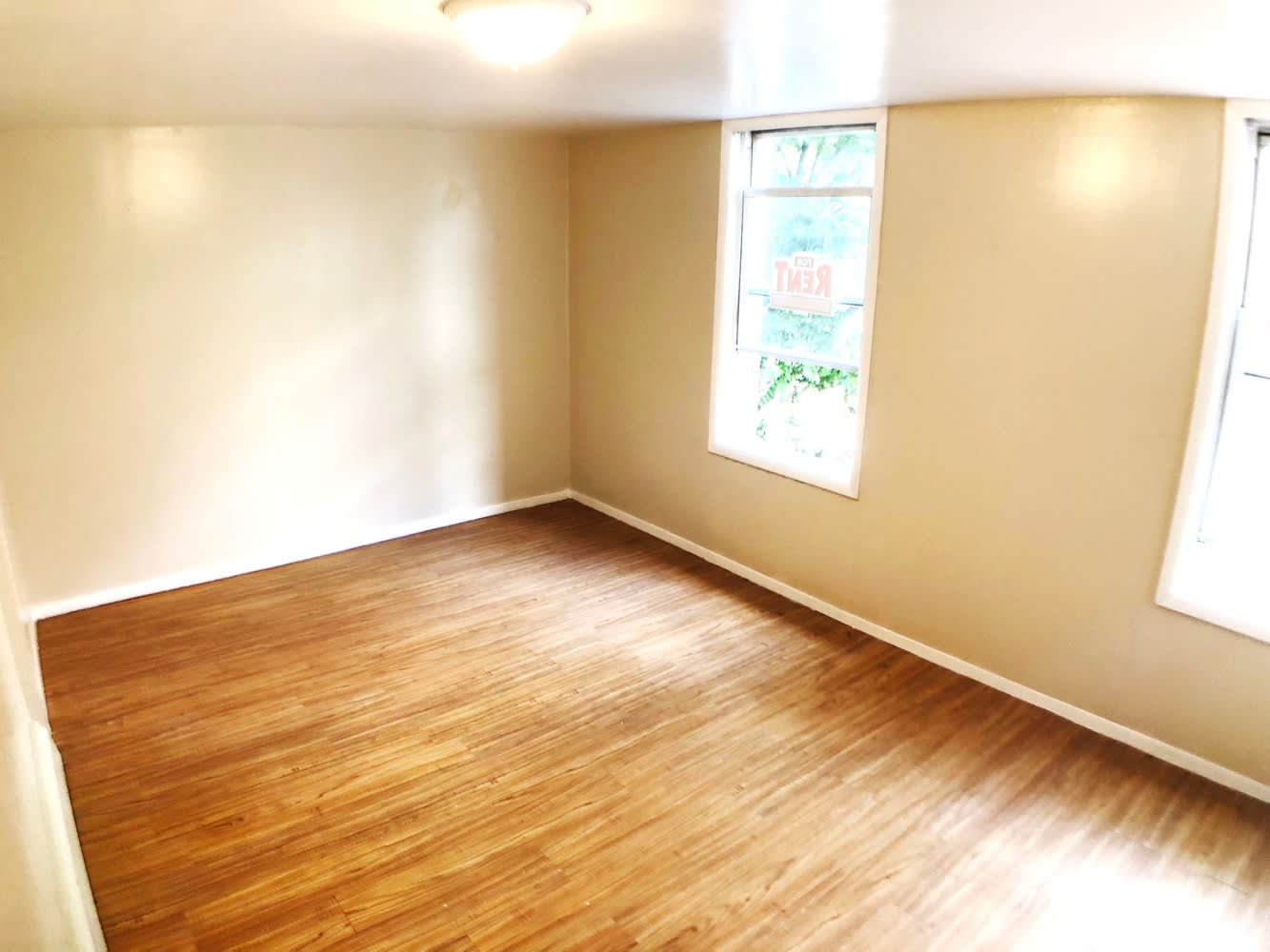 143 Manhattan Ave, Unit 2