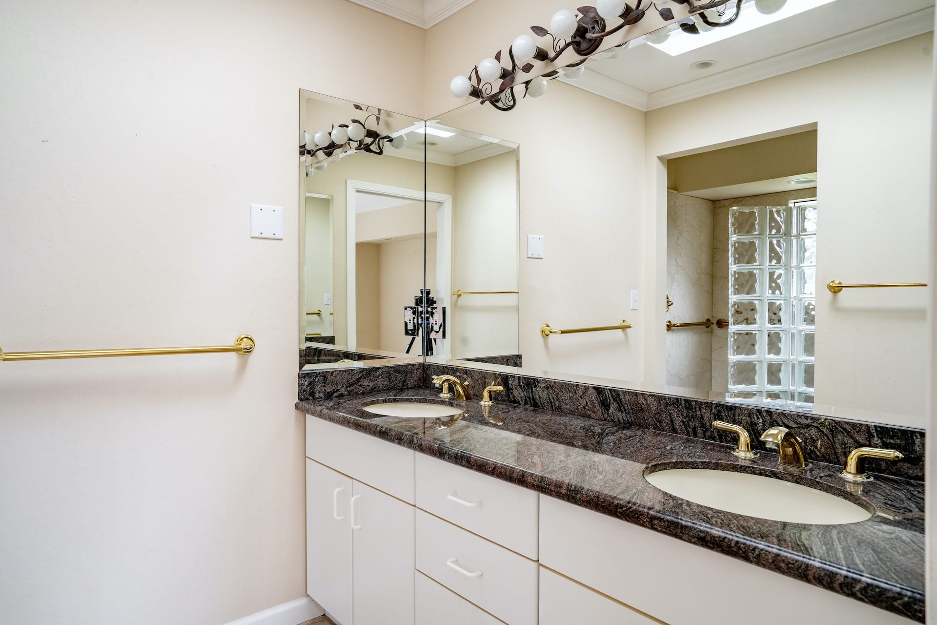 Del Mesa Carmel Residence - 45 Del Mesa Carmel