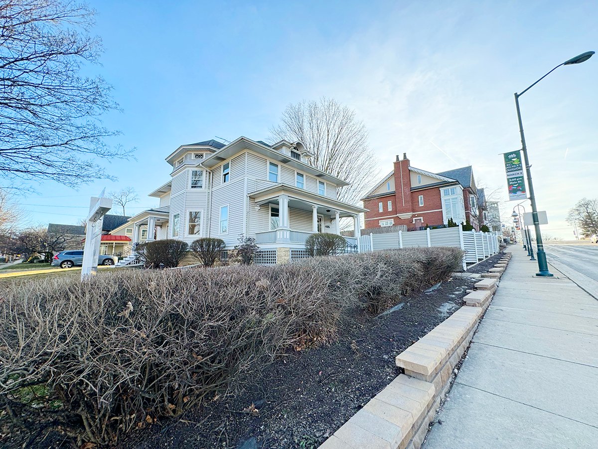 405 W Main St