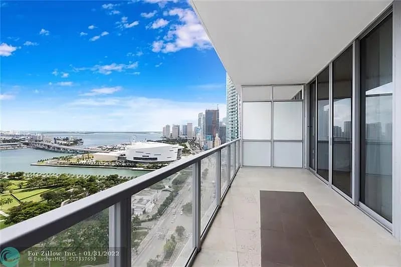  1100 Biscayne Blvd Unit: 2704