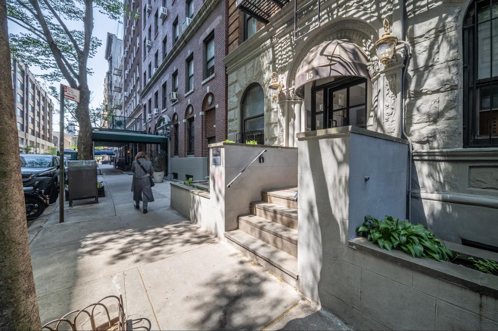 15 West 64th Street, Apt 3-D
