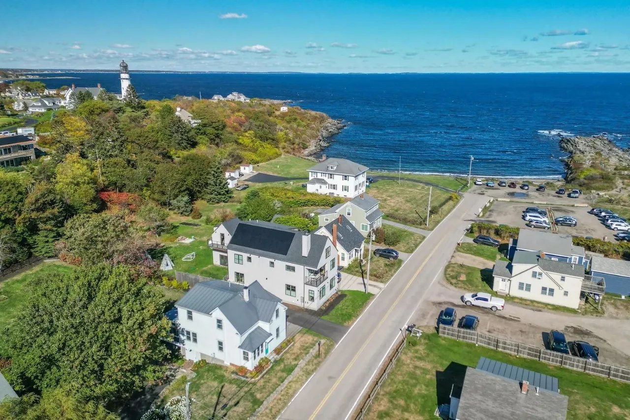New Listing: 202 Two Lights Road, Cape Elizabeth, ME 04107 – $1,600,000