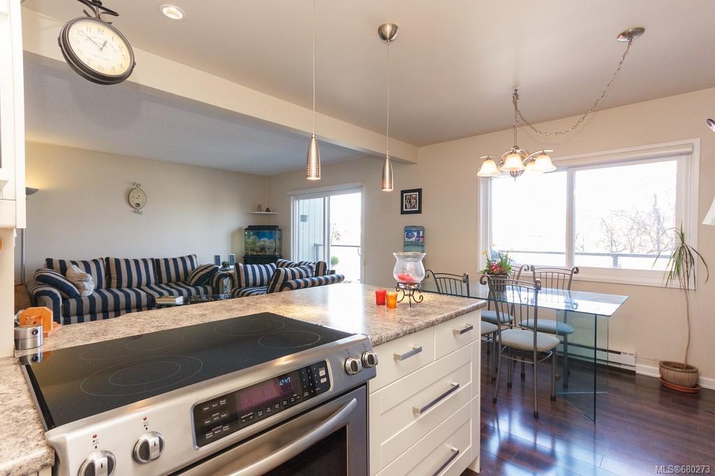 35-477 Lampson St