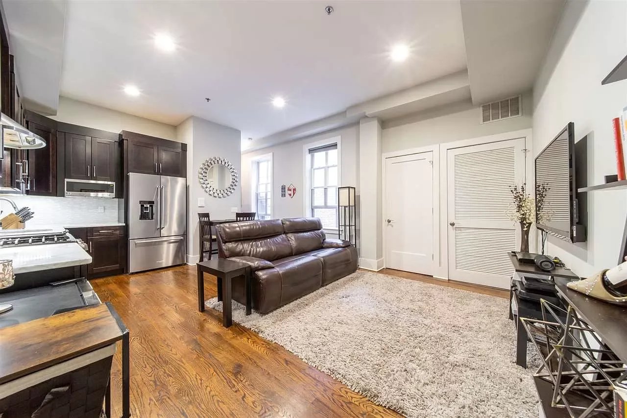 591 Jersey Ave Unit 3