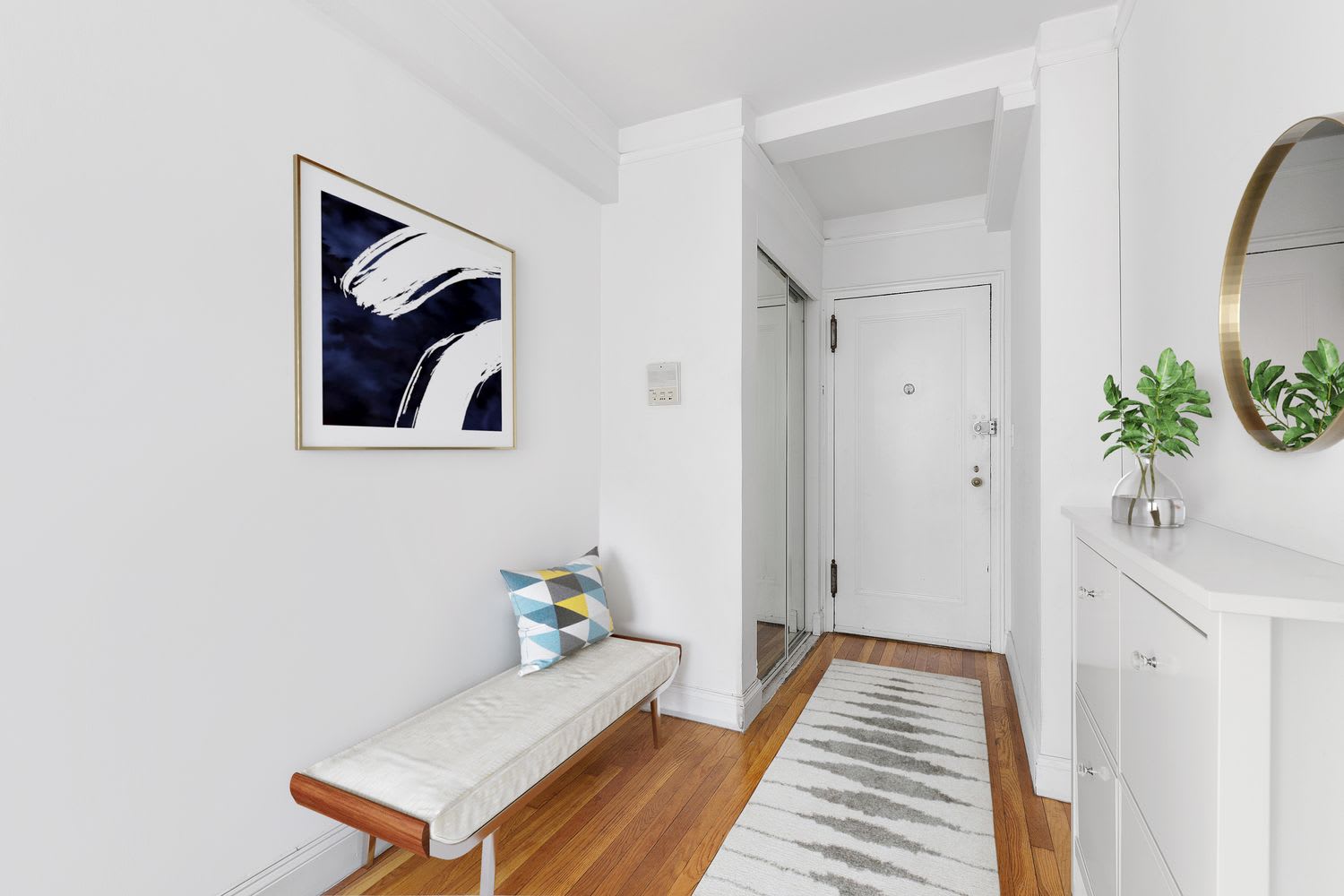 200 W 20th St, #715