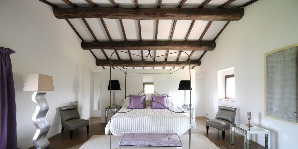 Redecorate Your Space With Fascinating Wood Beam Ceilings