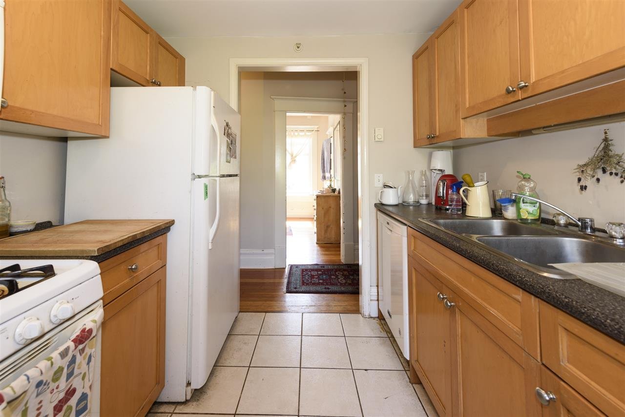 1616 Kitchener Street, Vancouver