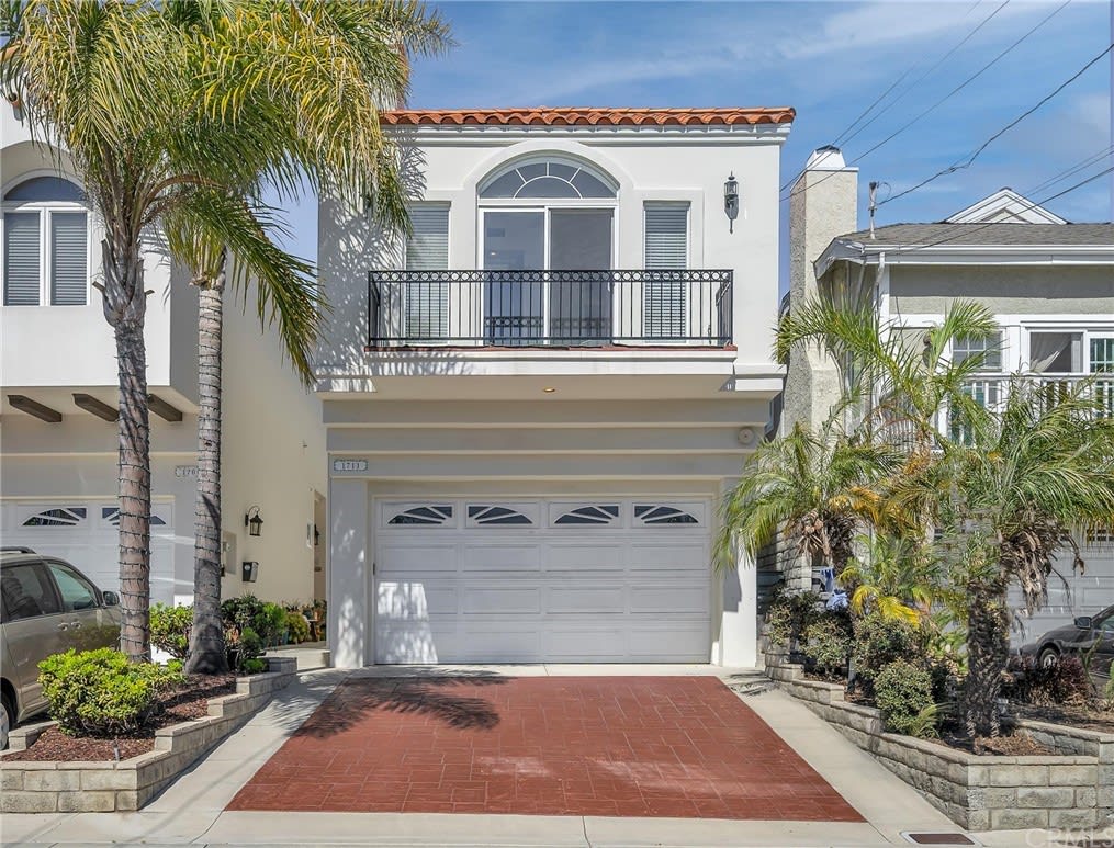 1711 Carlson Ln