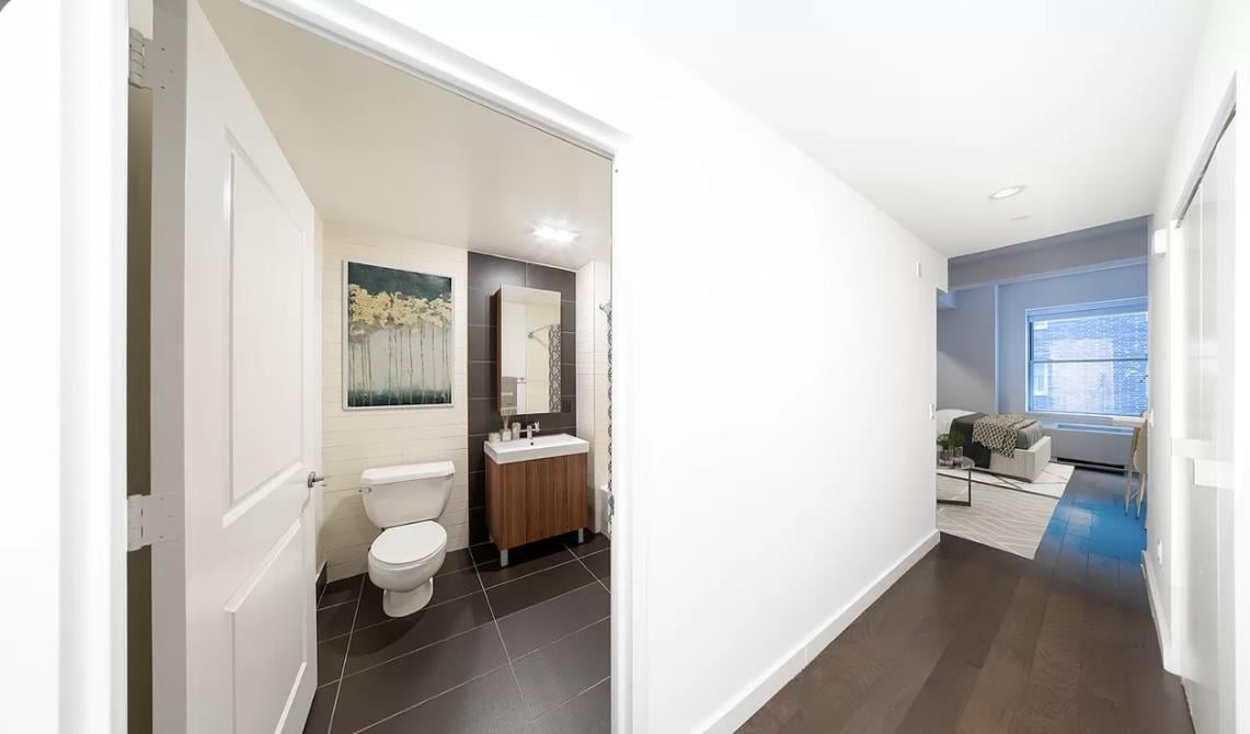 116 John Street, Apt 1913