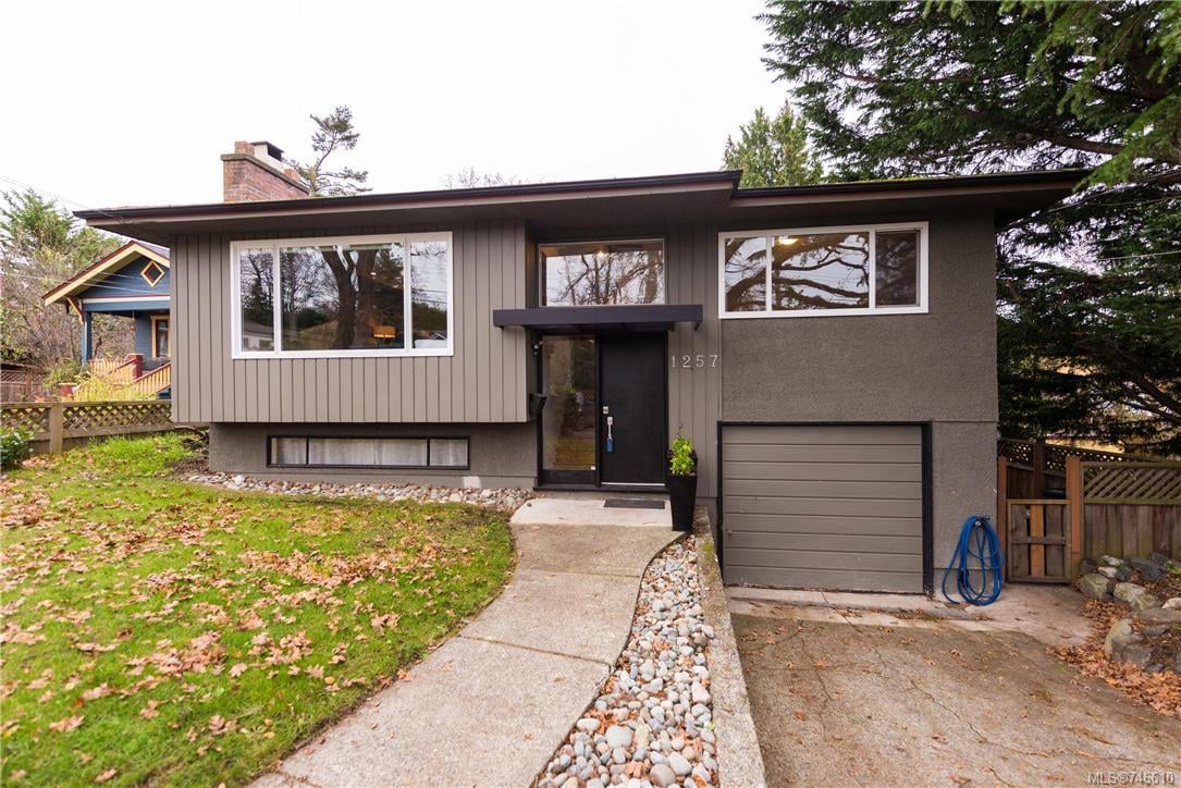1257 Oakmount Rd