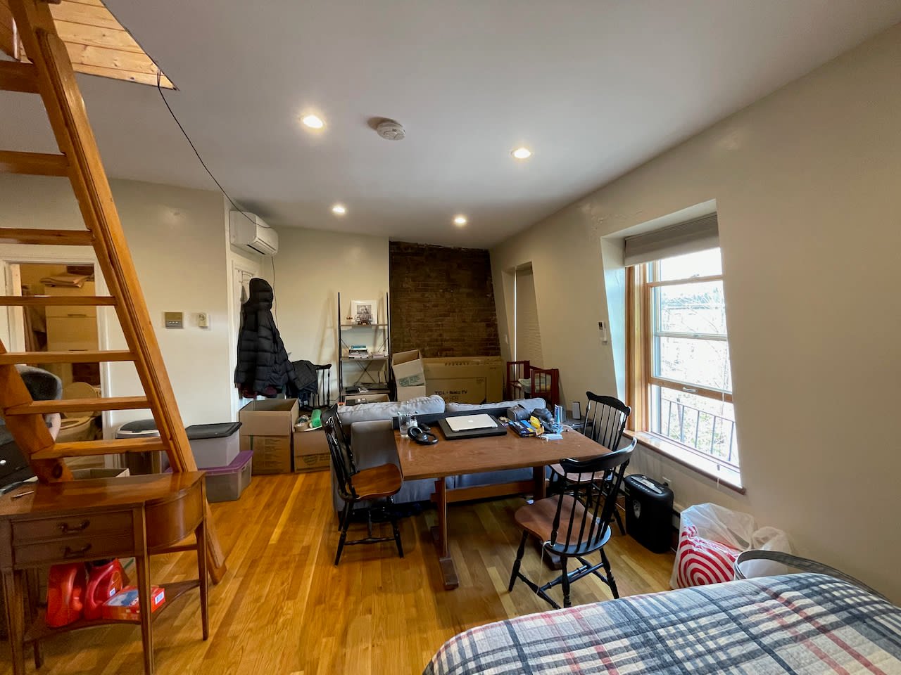 Unique 1 Bed 1 Bath on South End / Back Bay Border! 