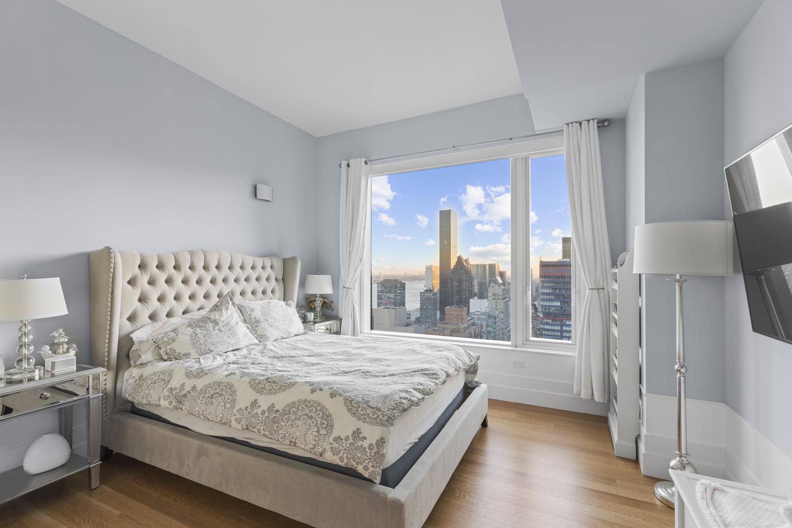252 East 57th Street, Apt 48D