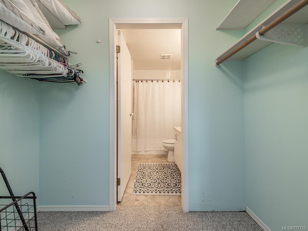 323-2245 James White Blvd, Sidney