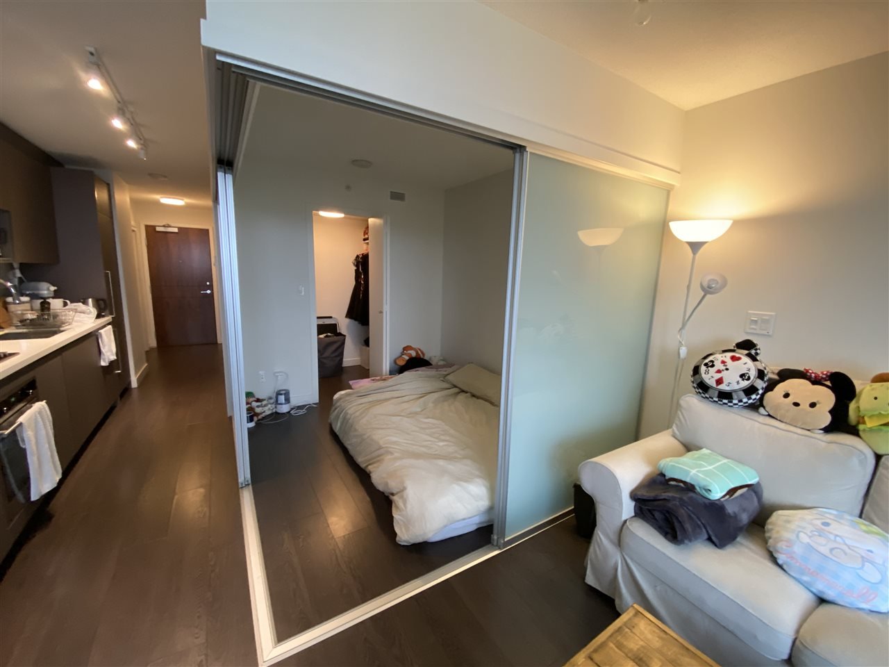 2211-13696 100 Avenue, Surrey