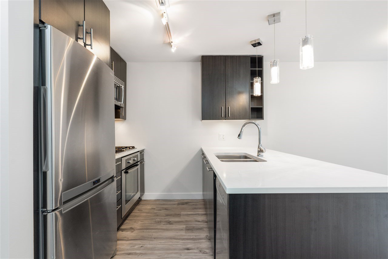 205-619 Fifth Ave